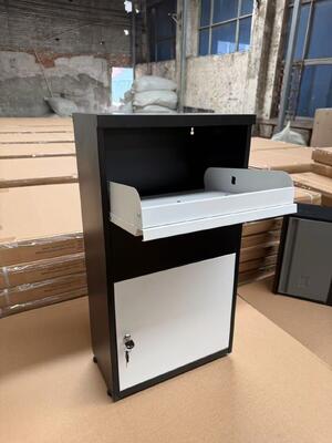 Rust Resistant Outdoor Metal Mailbox for Weather Exposed Environments Outdoor delivery box
